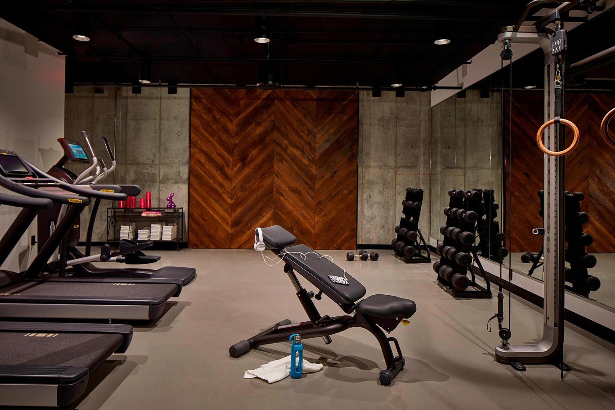 Moxy Minneapolis Uptown Buitenkant foto